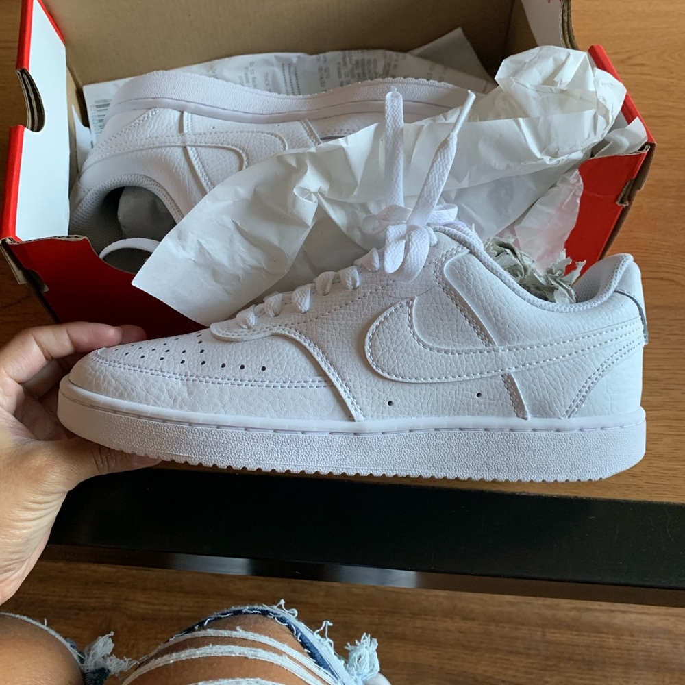 Nike court vision low